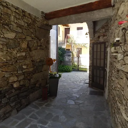 Casa Del Folletto