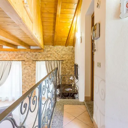 Gasthuis Casa Del Folletto 4*